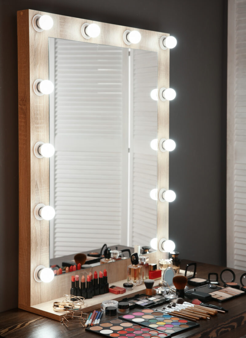 How to Clean Your Makeup Brushes